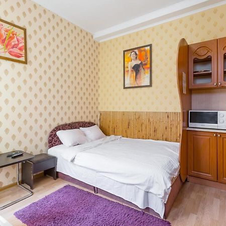 לבוב Квартира В Центрі На Вулиці Шевченка 12 Дуже Комфортна Недалеко Біля Вокзалу מראה חיצוני תמונה